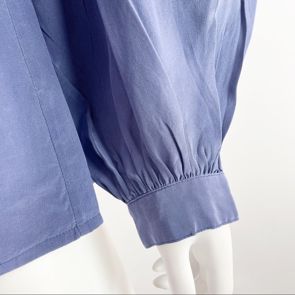 Vintage Cache Navy Blue Silk Button Up Blouse Top Floral Embroidery Size 8 - Picture 3 of 7